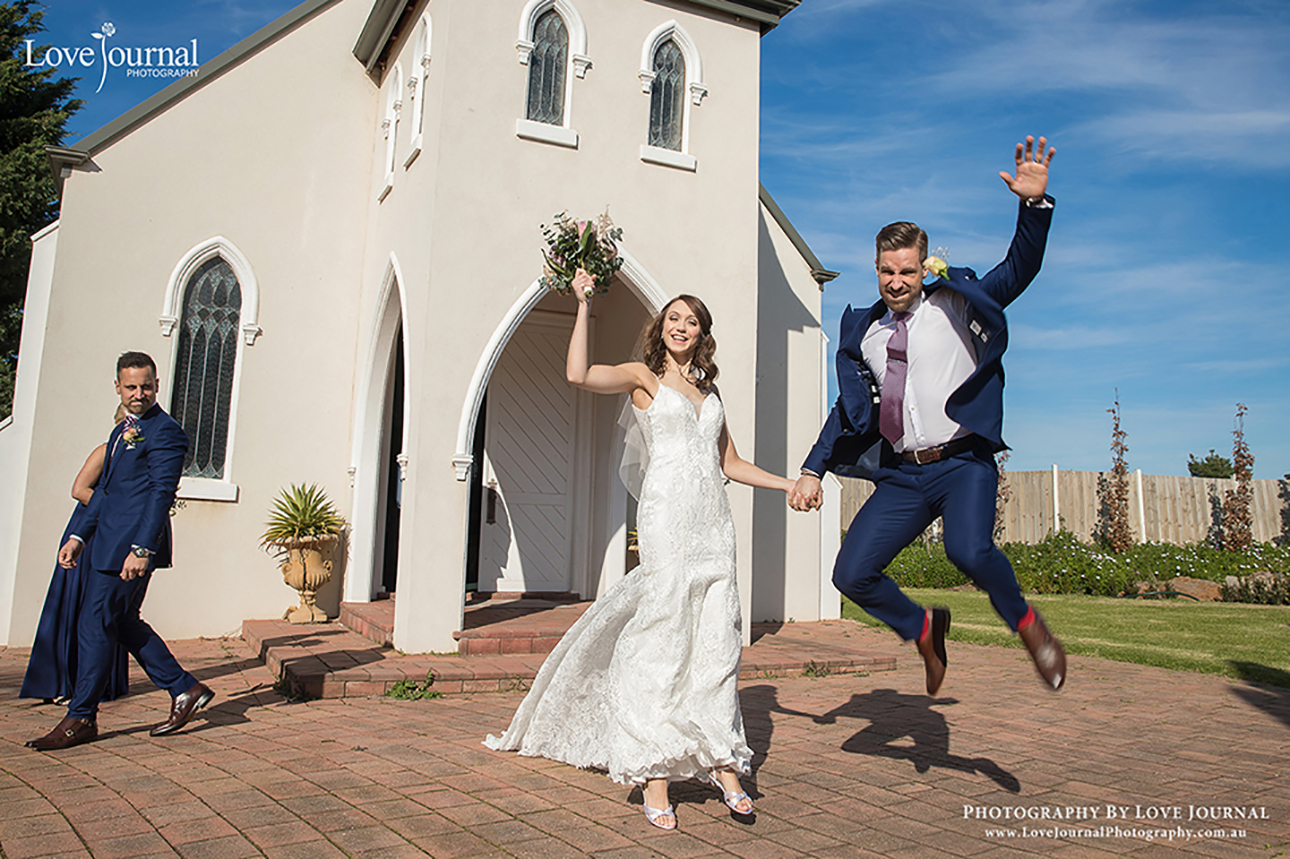 Melbourne wedding Photography at Windmill garden receptions Melbourne wedding Photography at Windmill garden receptions